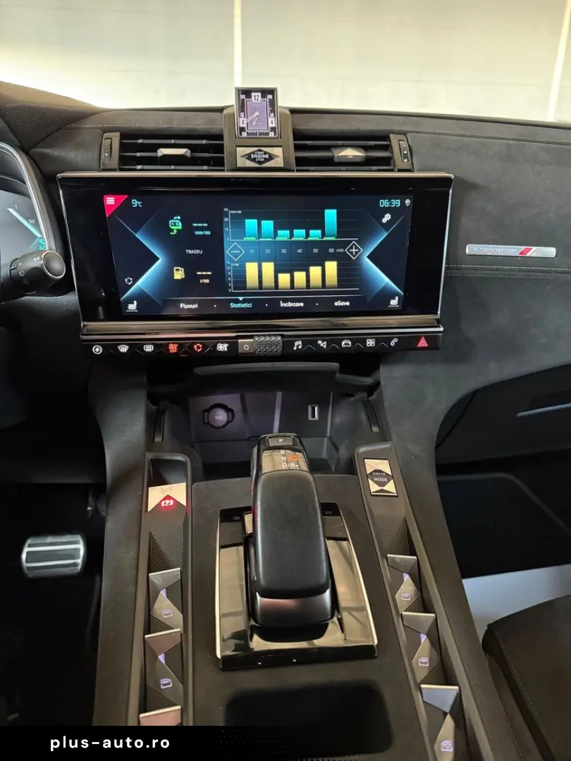 DS Automobiles DS 7 Crossback 1.6 PHeV FWD 225 EAT8 PERFORMA