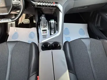 Peugeot 3008 1.6 THP EAT6 GT-Line
