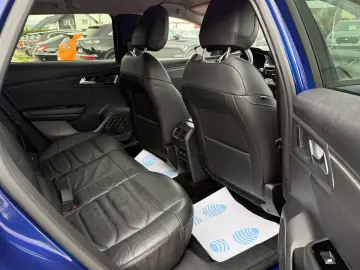 Citroën C5 X 1.6 PHeV 225 EAT8 Shine Pack