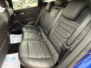 Citroën C5 X 1.6 PHeV 225 EAT8 Shine Pack