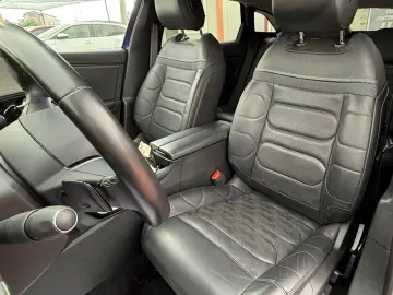 Citroën C5 X 1.6 PHeV 225 EAT8 Shine Pack