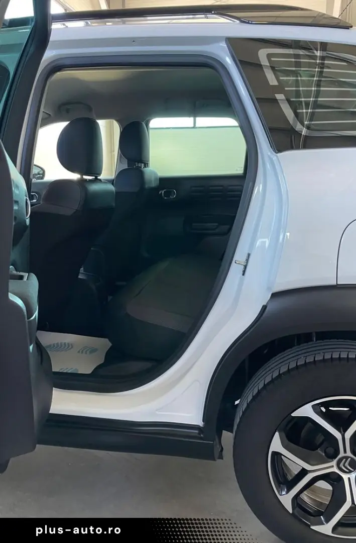 Citroën C3 AIRCROSS BlueHDI 120 Stop & Start EAT6 SHINE PACK