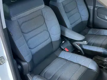 Citroën C3 AIRCROSS BlueHDI 120 Stop & Start EAT6 SHINE PACK