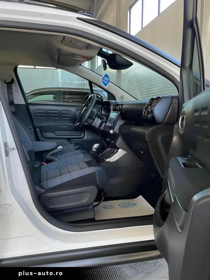 Citroën C3 AIRCROSS BlueHDI 120 Stop & Start EAT6 SHINE PACK