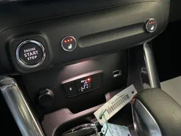 Citroën C3 AIRCROSS BlueHDI 120 Stop & Start EAT6 SHINE PACK