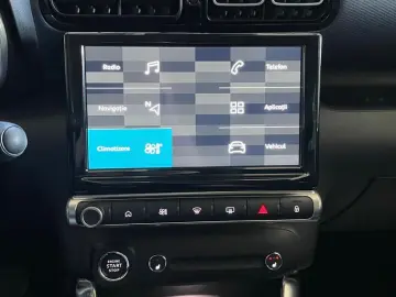Citroën C3 AIRCROSS BlueHDI 120 Stop & Start EAT6 SHINE PACK