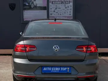 Volkswagen Passat 2.0 TDI SCR DSG Highline