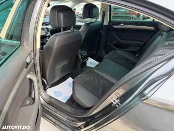 Volkswagen Passat 2.0 TDI SCR DSG Highline