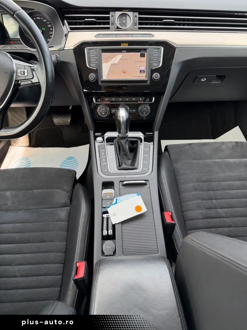 Volkswagen Passat 2.0 TDI SCR DSG Highline