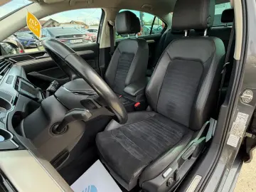Volkswagen Passat 2.0 TDI SCR DSG Highline