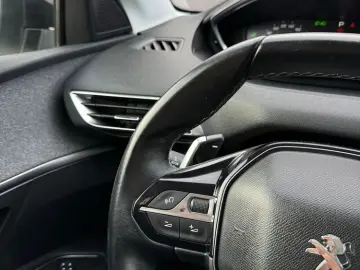 Peugeot 3008 1.5 BlueHDI S&S EAT8 GT-Line