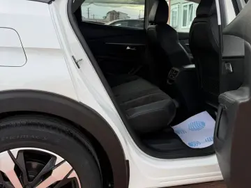Peugeot 3008 1.5 BlueHDI S&S EAT8 GT-Line