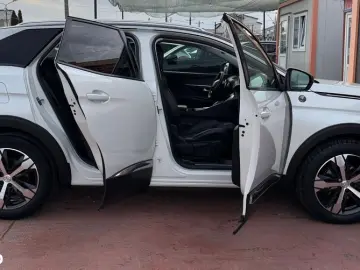 Peugeot 3008 1.5 BlueHDI S&S EAT8 GT-Line