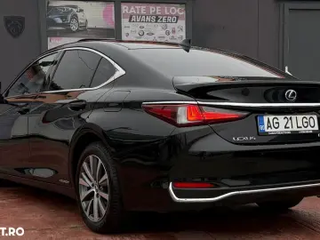 Lexus Seria ES 300h Executive Line