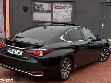 Lexus Seria ES 300h Executive Line