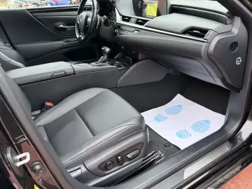 Lexus Seria ES 300h Executive Line