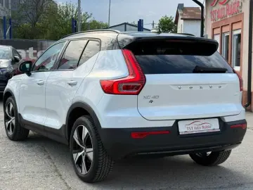 Volvo Xc-40