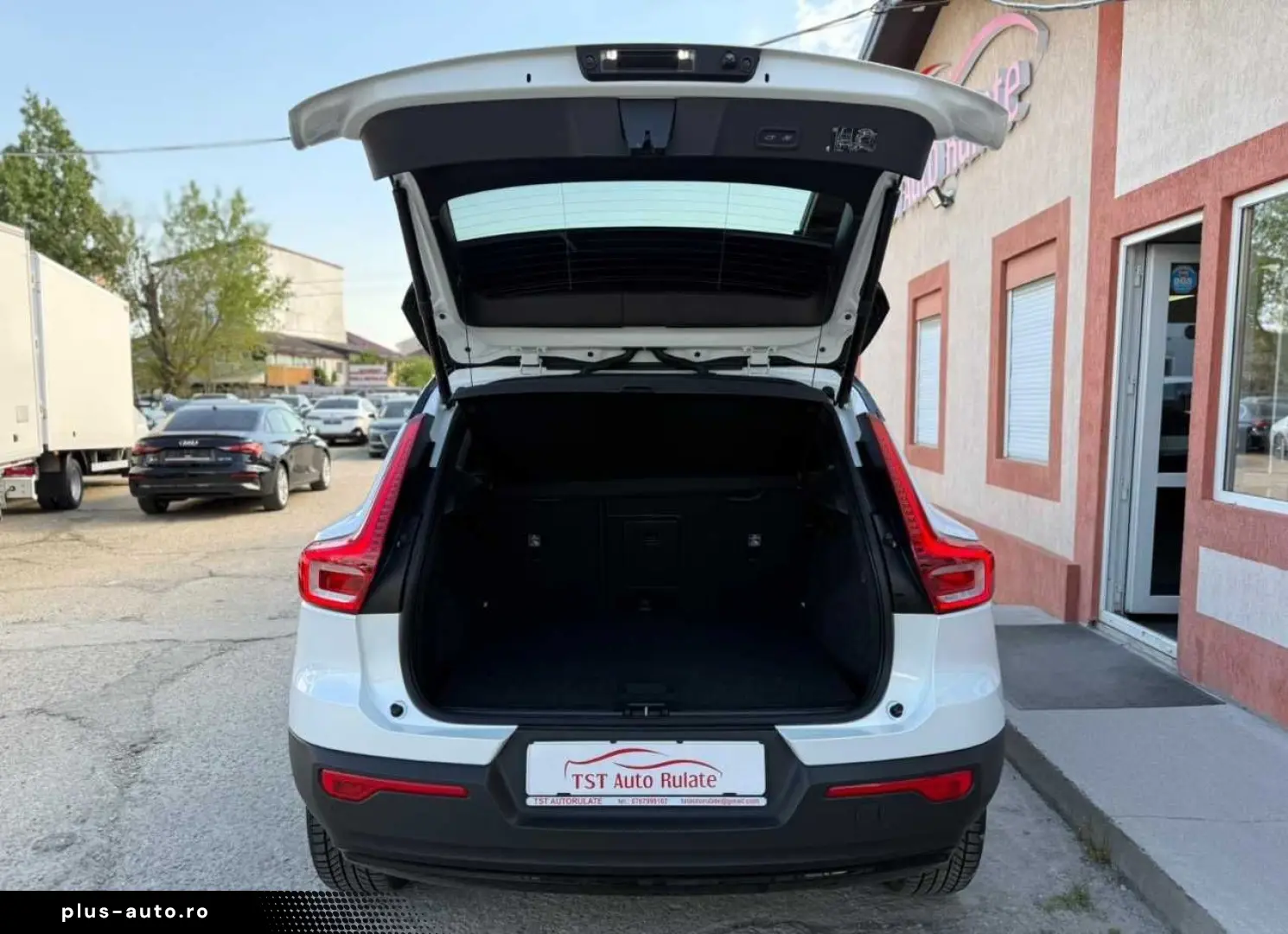 Volvo Xc-40