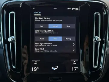 Volvo Xc-40