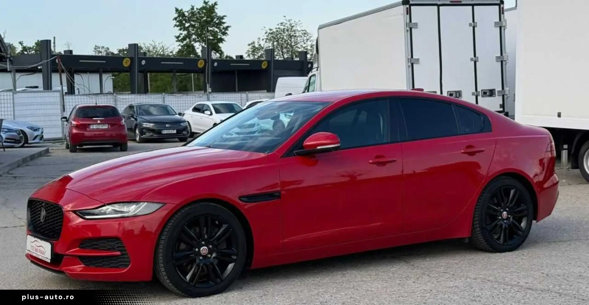 Jaguar Xe