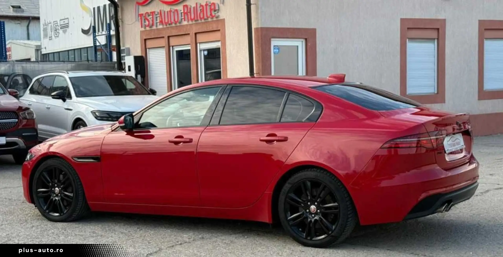 Jaguar Xe