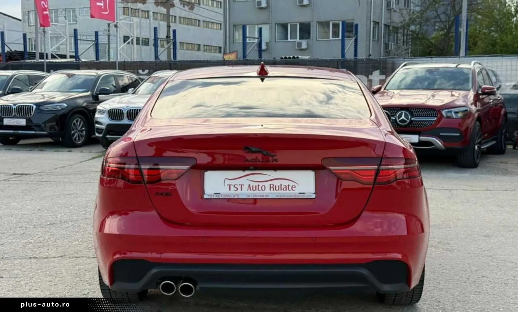 Jaguar Xe