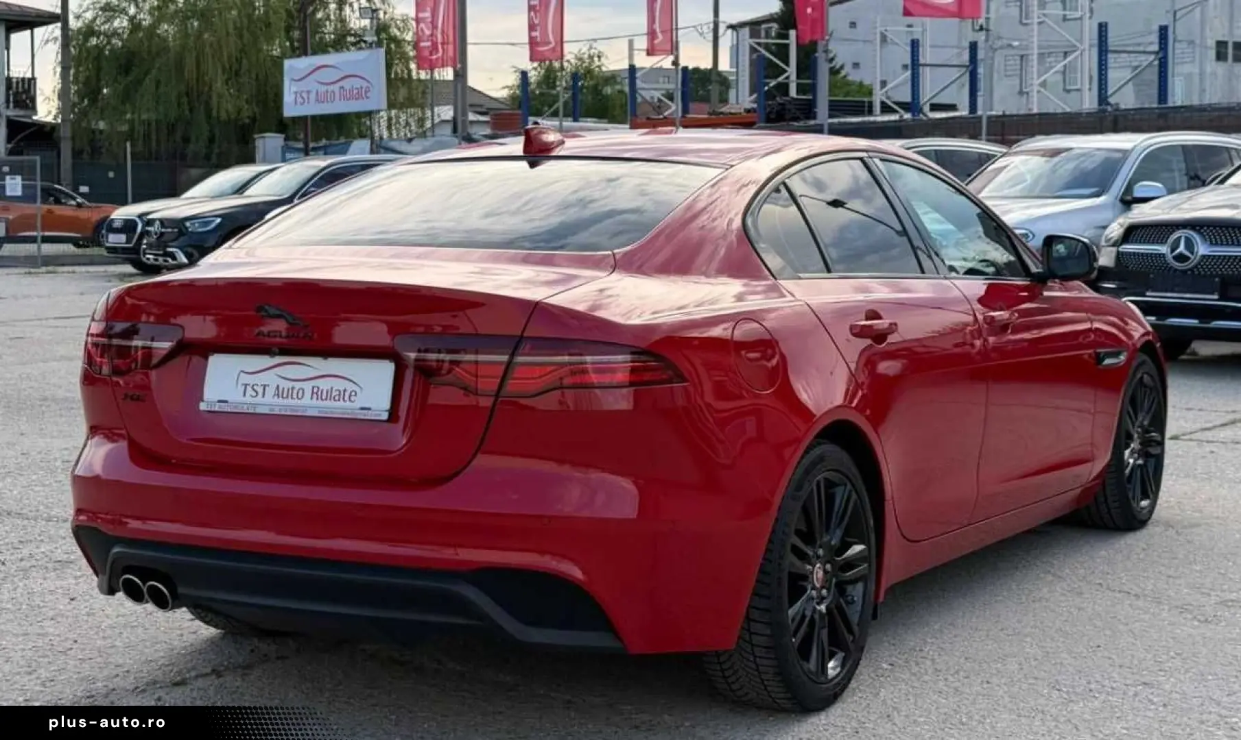 Jaguar Xe