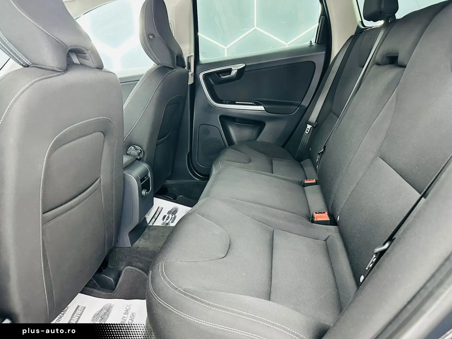 VOLVO Xc-60 2014 2.0D E5 Garantie 12 Luni Rate Avans Doar Cu