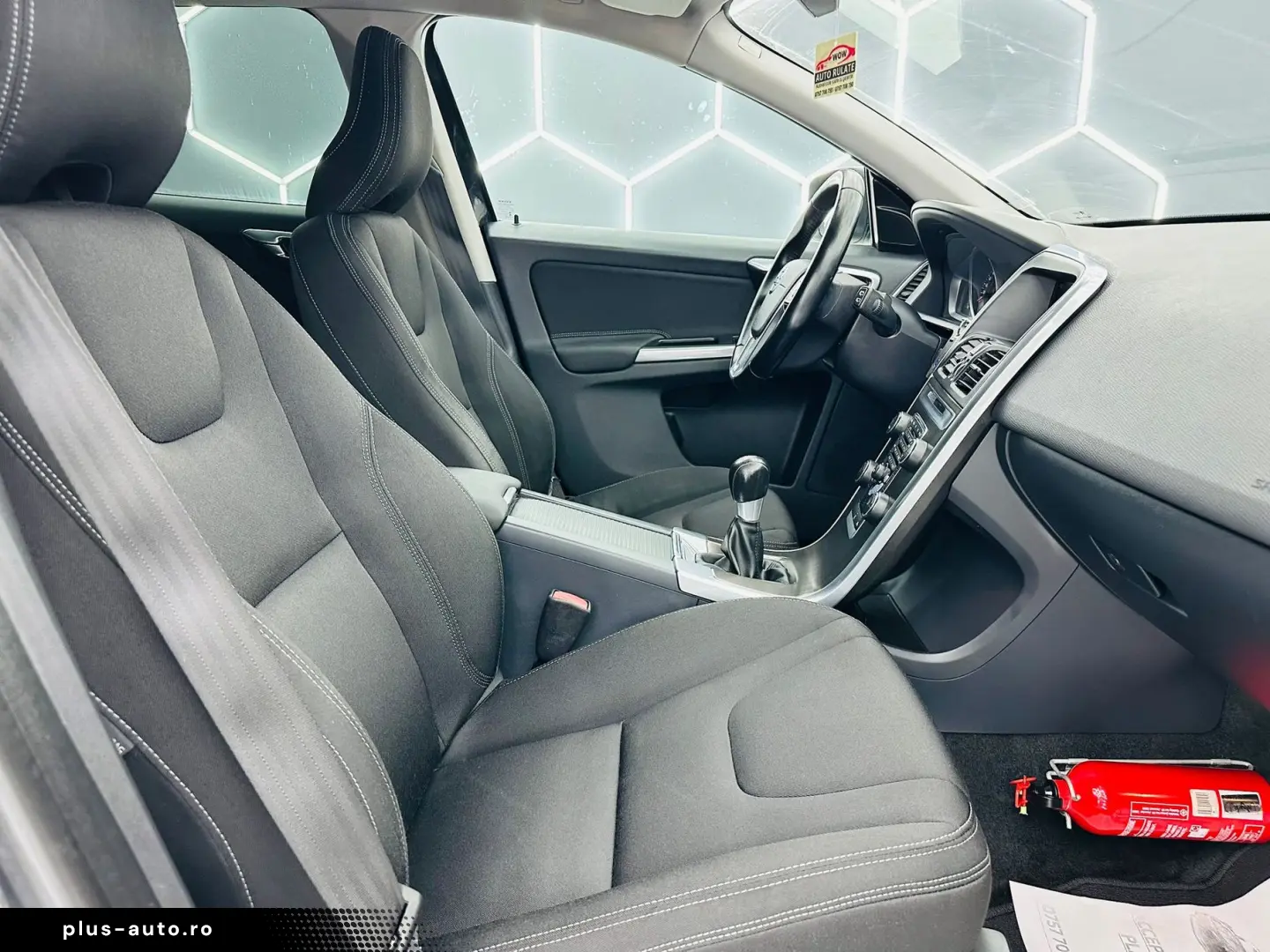 VOLVO Xc-60 2014 2.0D E5 Garantie 12 Luni Rate Avans Doar Cu