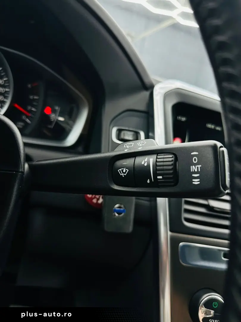VOLVO Xc-60 2014 2.0D E5 Garantie 12 Luni Rate Avans Doar Cu