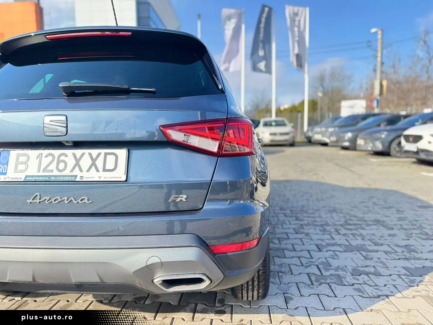 Seat Arona