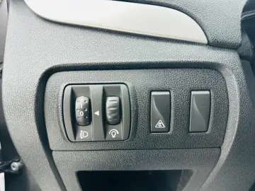 RENAULT SCENIC 2011 1.6i E5 Garantie 12  Luni Rate Avans 0 D