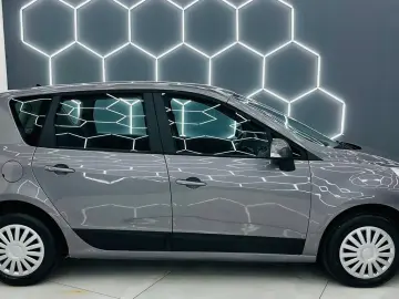 RENAULT SCENIC 2011 1.6i E5 Garantie 12  Luni Rate Avans 0 D