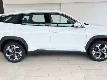 Geely Starray