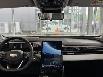 Geely Starray