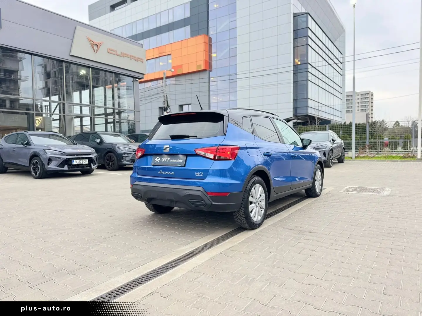 Seat Arona