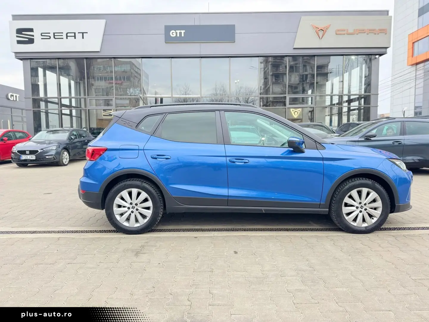 Seat Arona