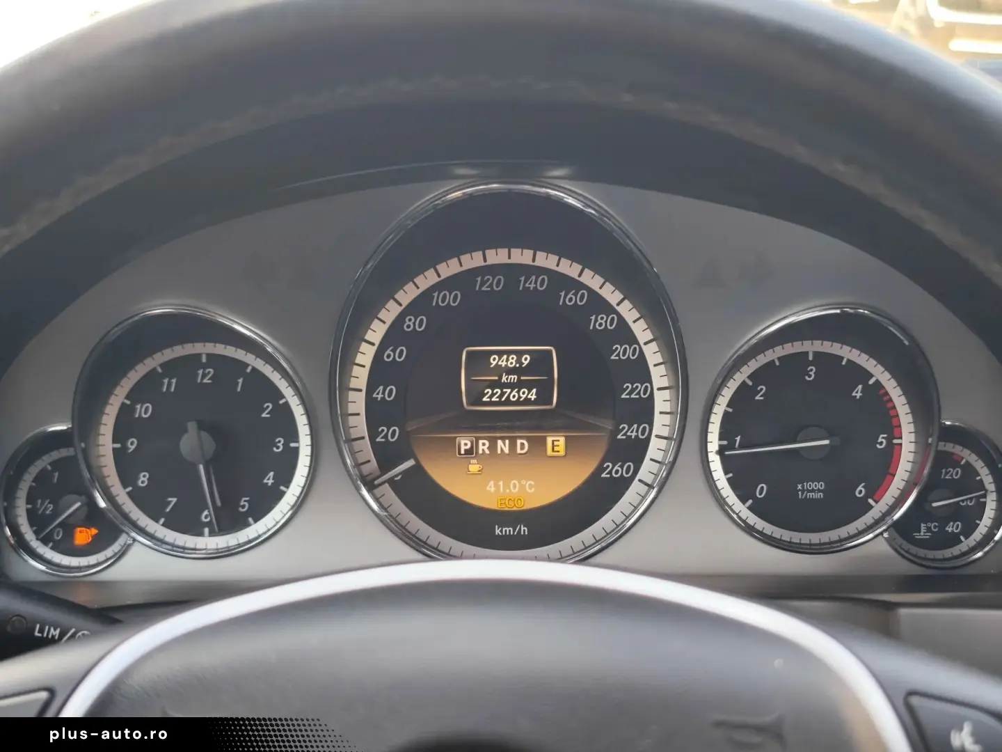 Mercedes-Benz E