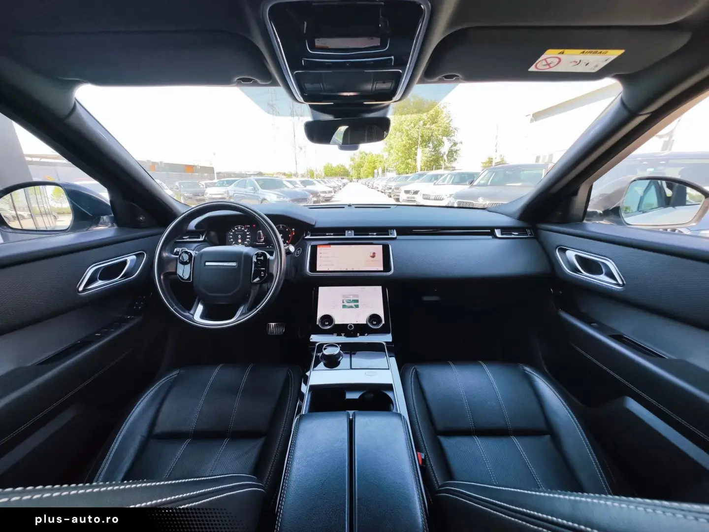 Land-Rover Range-Rover-Velar