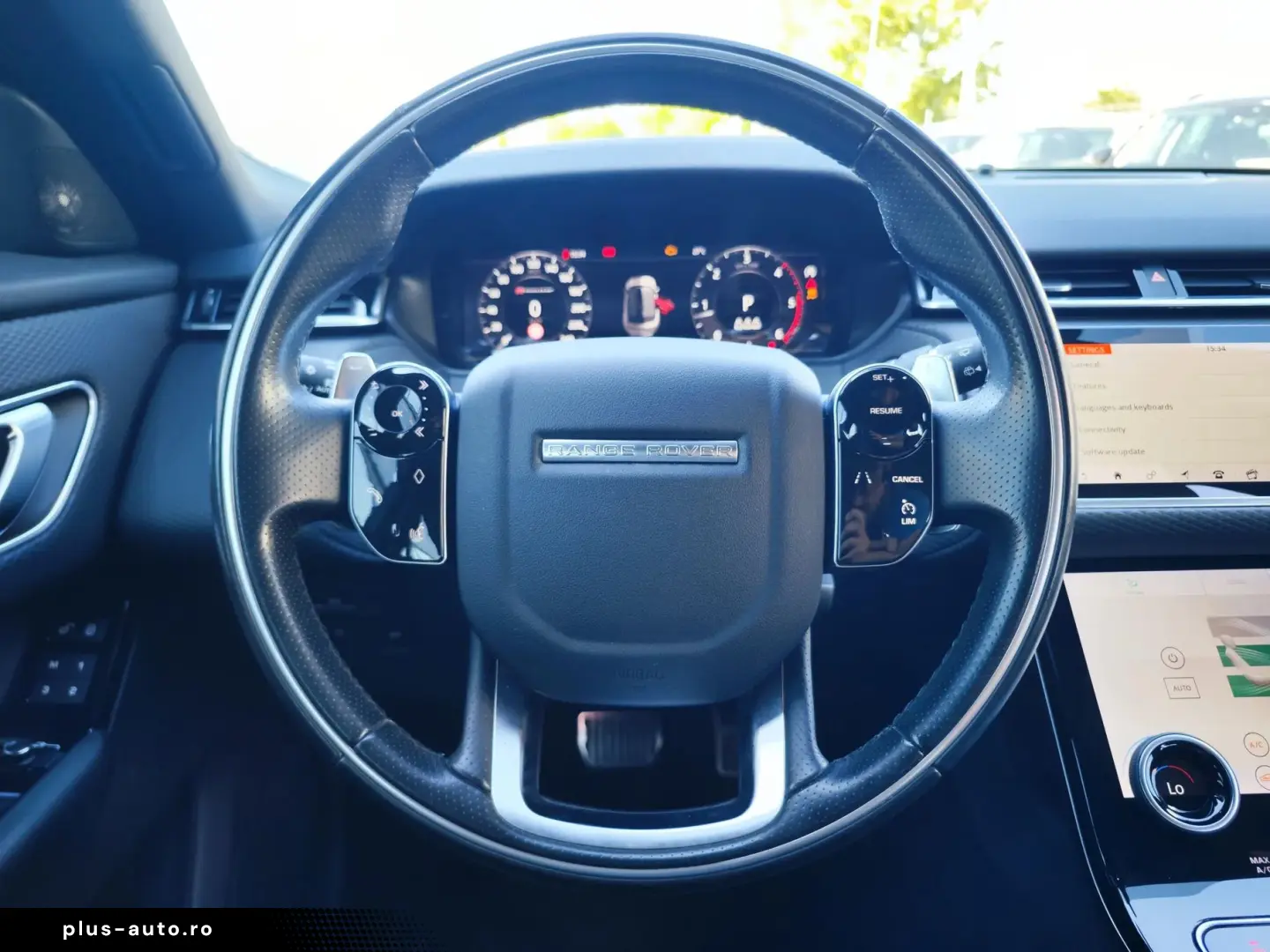 Land-Rover Range-Rover-Velar