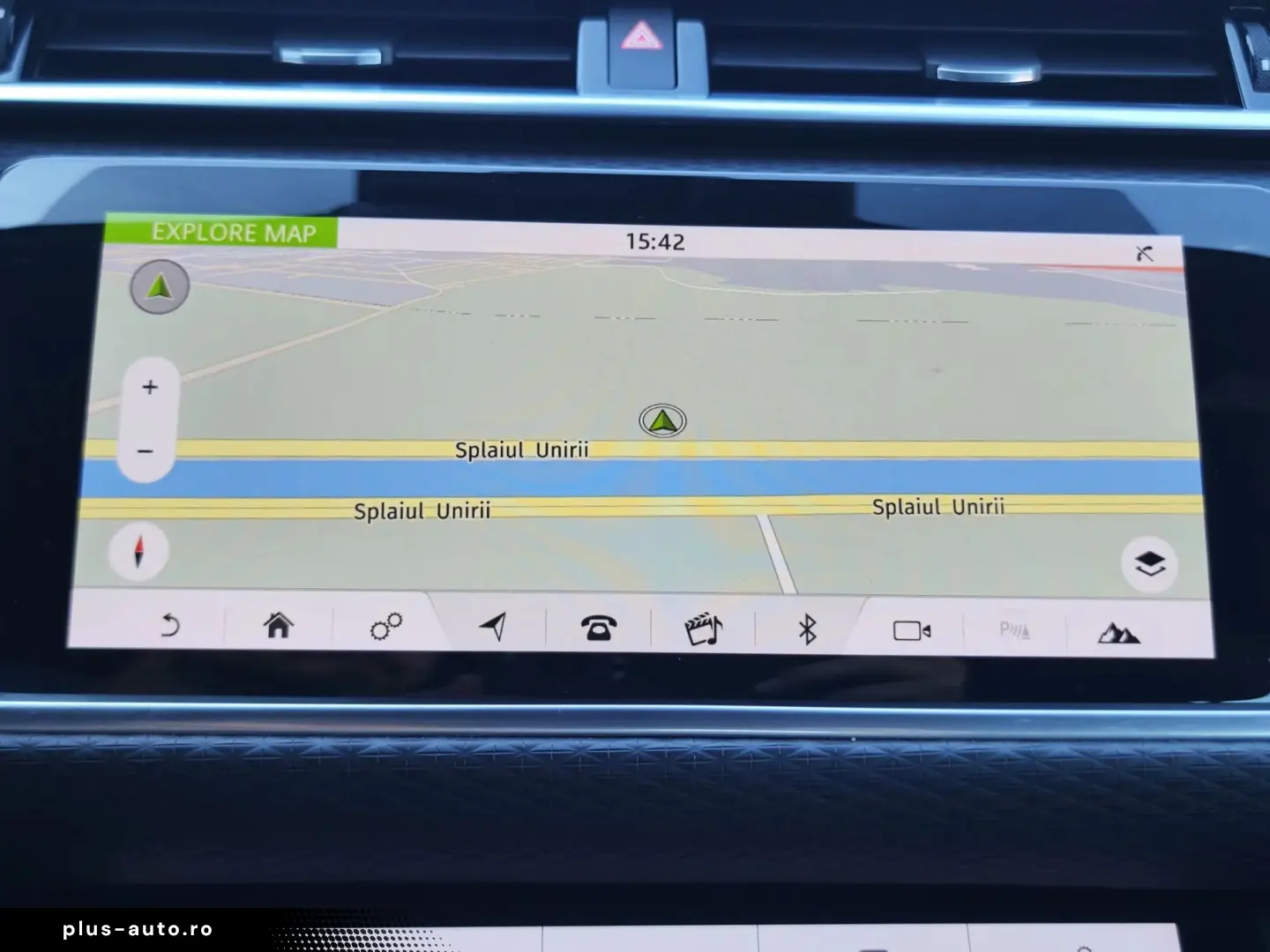 Land-Rover Range-Rover-Velar