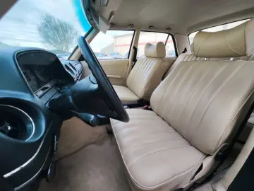 Mercedes-Benz W123