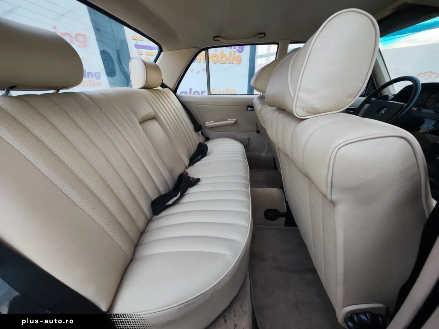 Mercedes-Benz W123