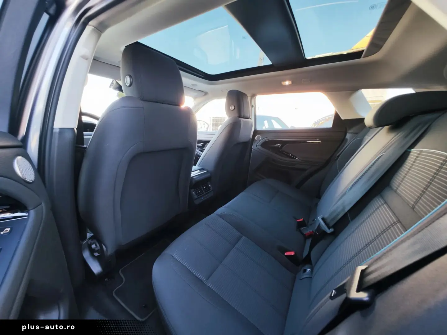 Land-Rover Range-Rover-Evoque