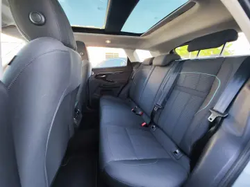 Land-Rover Range-Rover-Evoque