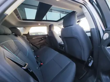 Land-Rover Range-Rover-Evoque