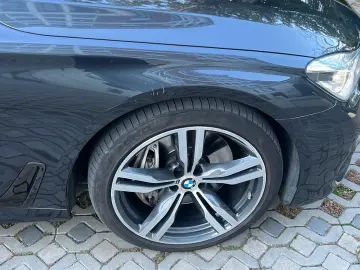 BMW 750i G11