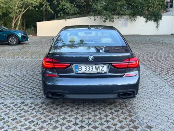 BMW 750i G11