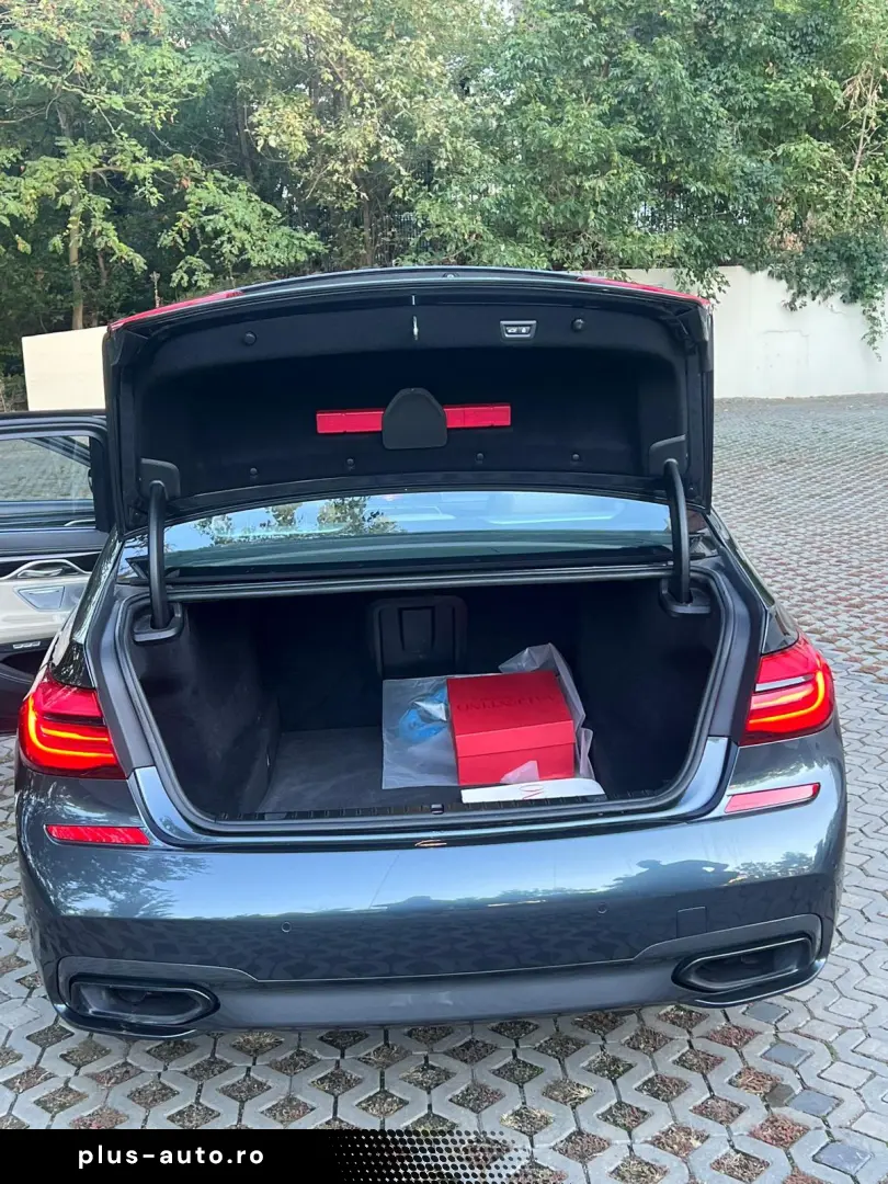 BMW 750i G11