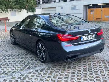BMW 750i G11